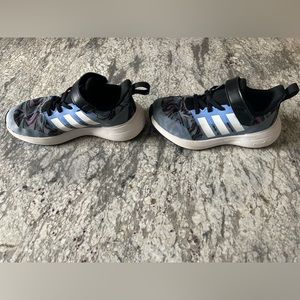 Adidas girls sneakers